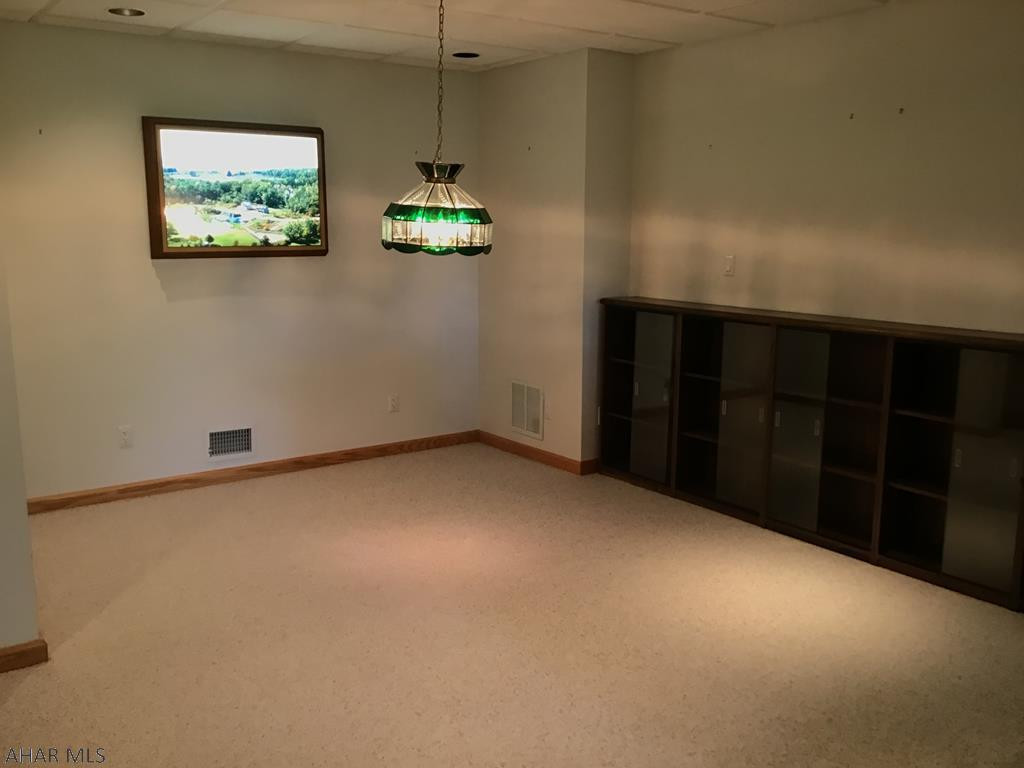 Hickory Hills - Residential