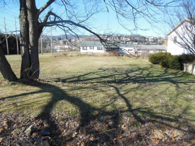 Pleasant Valley - Land