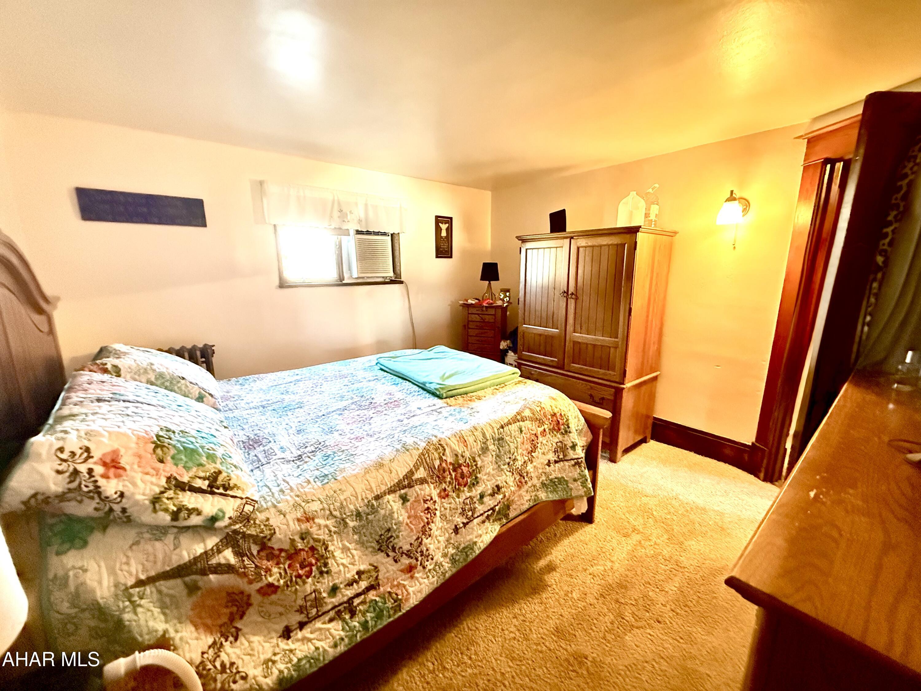 Juniata - Residential