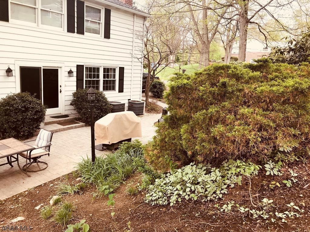 Meadowbrook - Residential