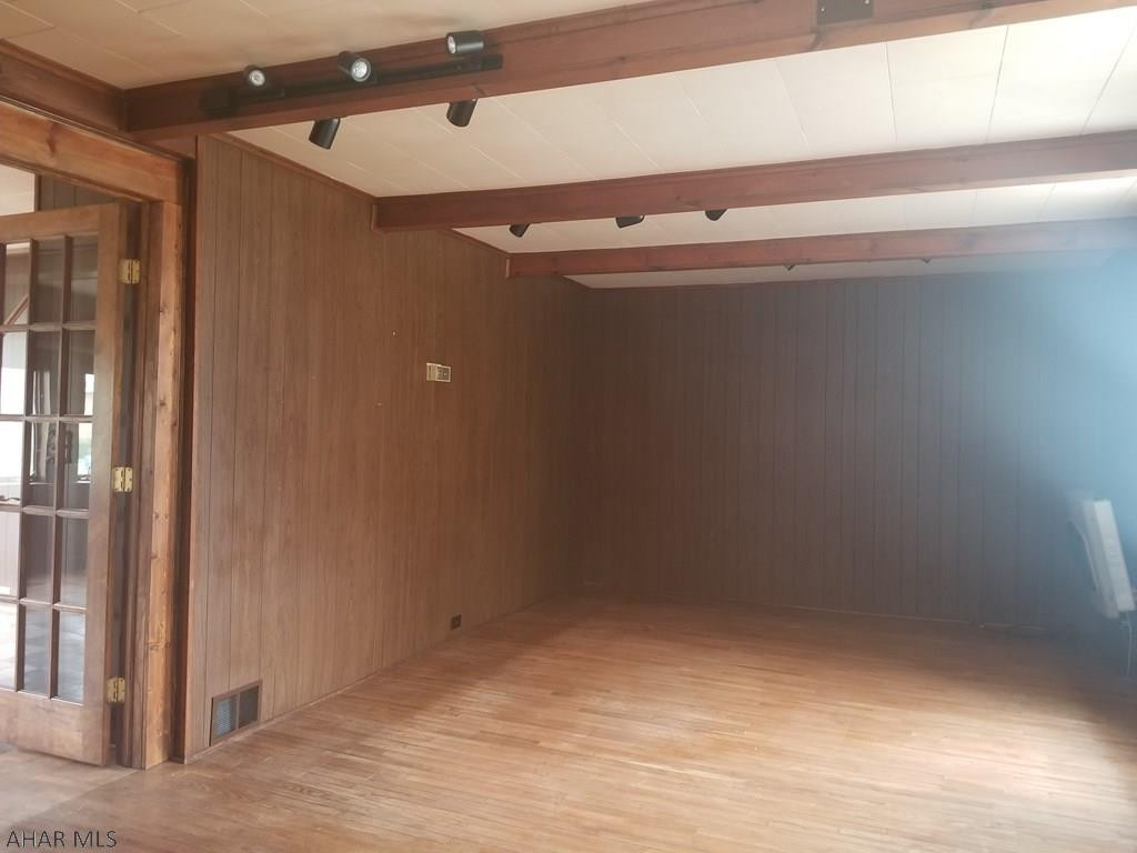 Hollidaysburg - Residential