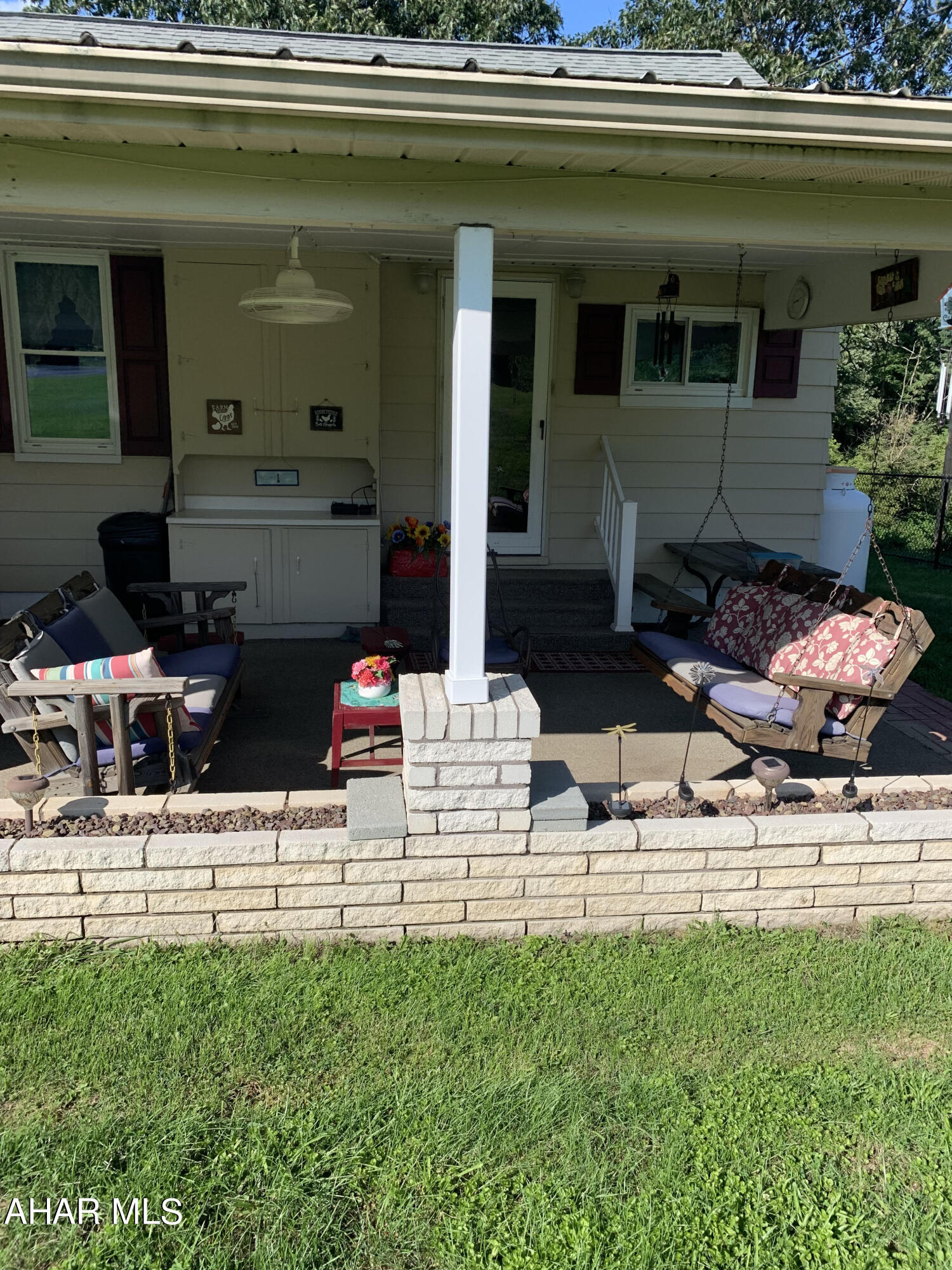 Canoe Creek - Residential