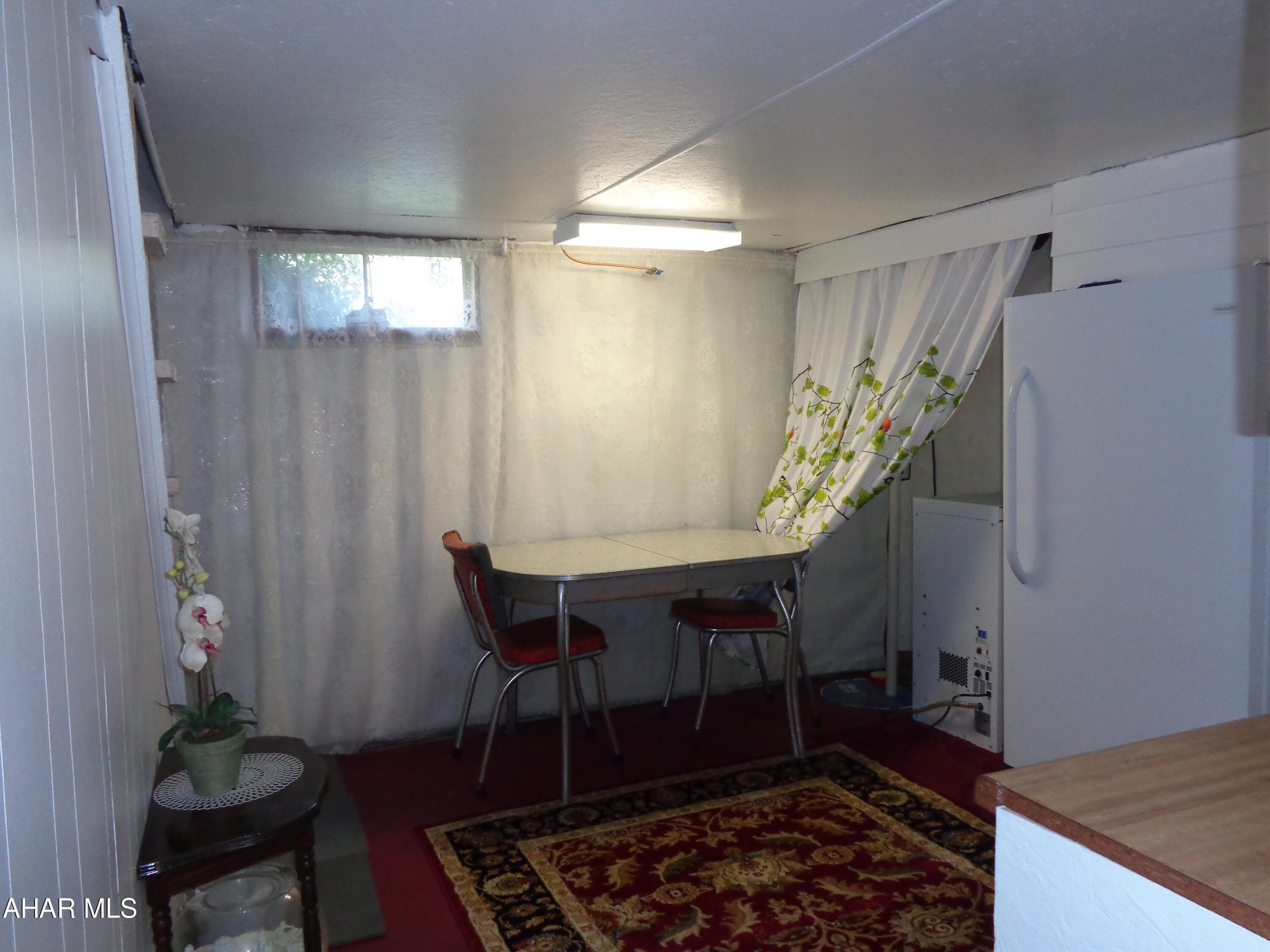 Canoe Creek - Residential