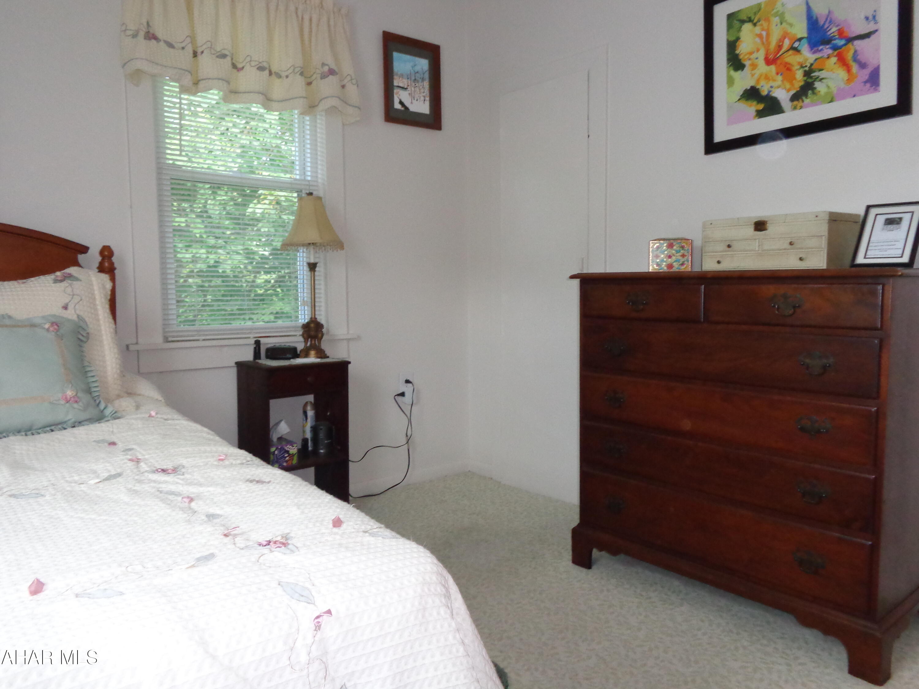 Canoe Creek - Residential