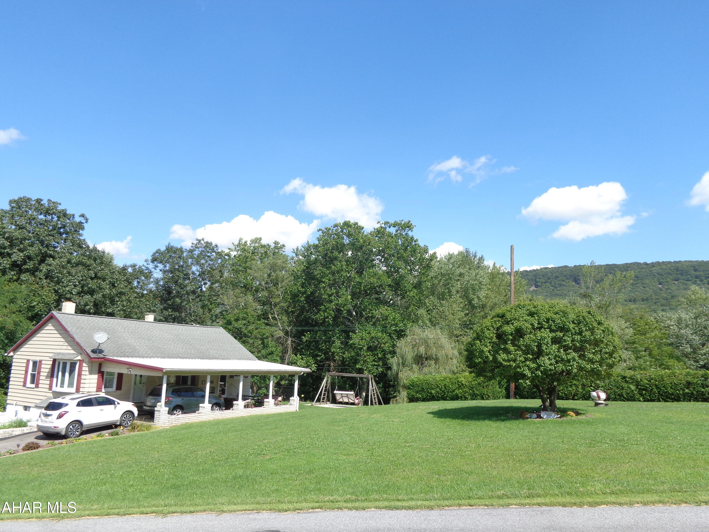 Canoe Creek - Residential