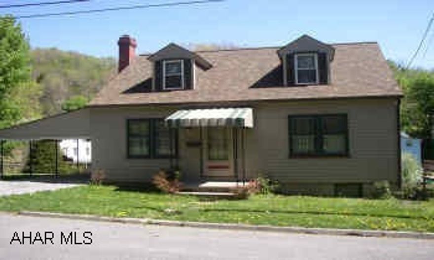 NICE CAPE COD IN TYRONE BOROUGH. HOME WARANTY INCLUDED. OFF STREET PARKING. NEWER ROOF, FURNACE, GUTTERS. ALL APPLIANCES STAY. CALL CRYSTAL 931-2470. NICE CAPE COD IN TYRONE BOROUGH. HOME WARRANTY INCLUDED. OFF STREET PARKING. NEWER ROOF, FURNACE, GUTTERS. APPLIANCES STAY. CALL CRYSTAL 931-2470.