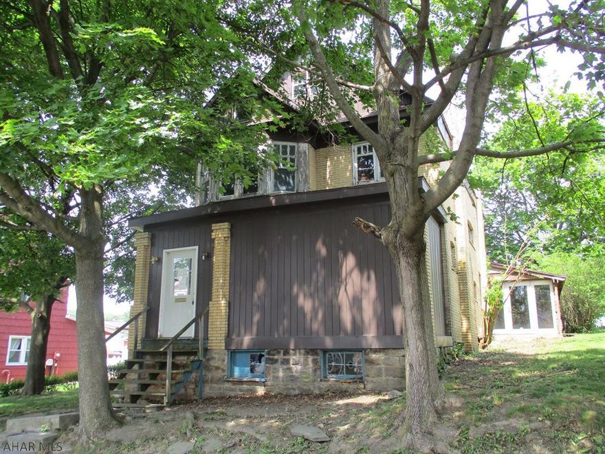 This is a Fannie Mae Homepath.com property. This is a 2.5 story home in Altoona. This home features multiple off street parking spaces in the rear of the large 0.17 acre lot. Two sheds for storage are in the rear as well. The first floor has two enclosed porches that could be finished for added living space, an open kitchen/dining room, living room and 1.4 bath. The second floor has four bedrooms and a full bath. The attic is a walk up and used for storage, it could be converted into living space. With some custom touches, this house could be your home
