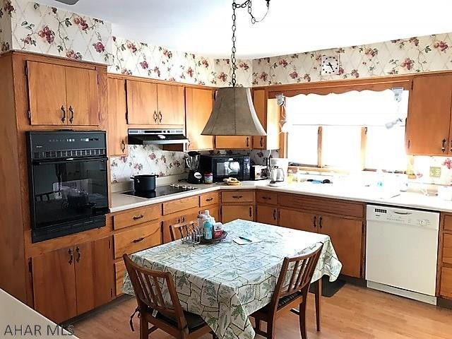 Meadowbrook - Residential