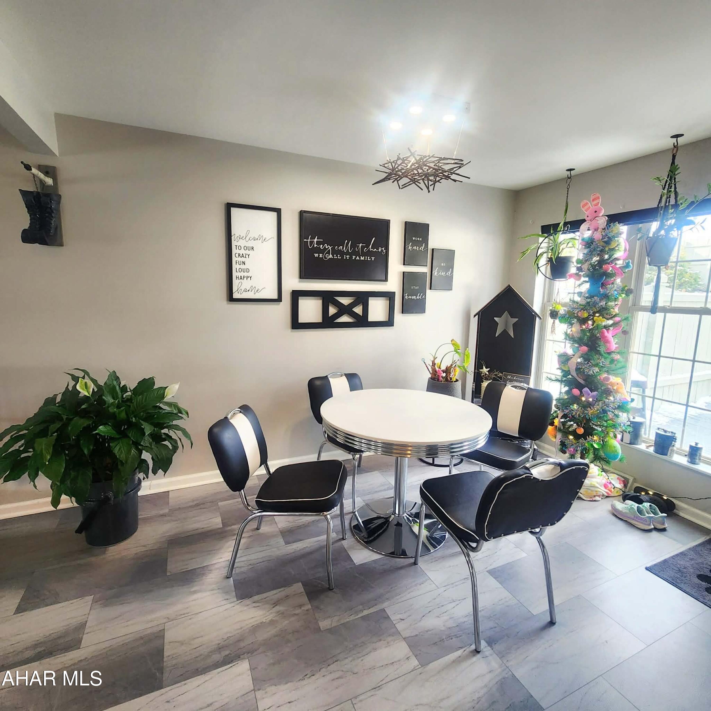 Holiday Hills - Residential