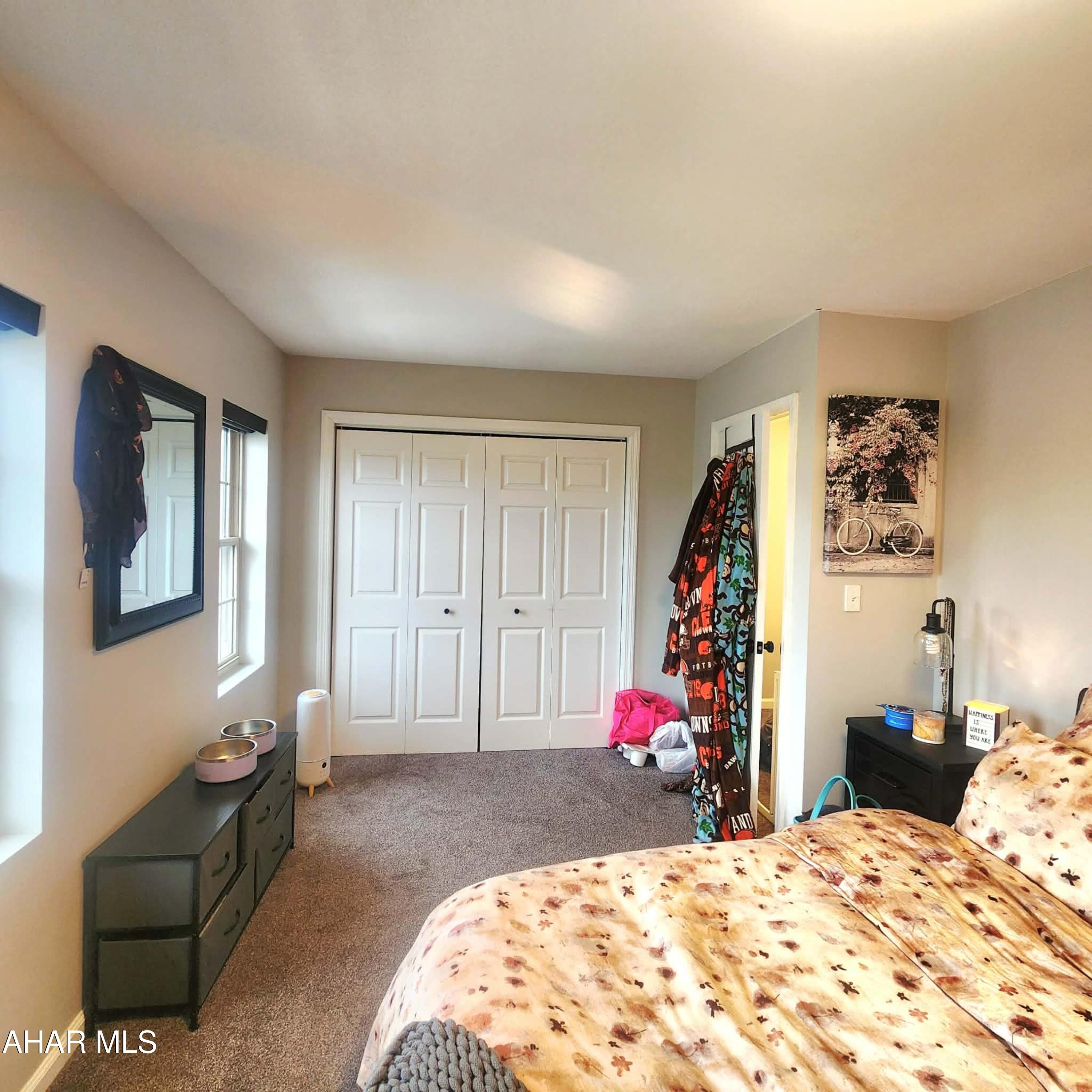 Holiday Hills - Residential