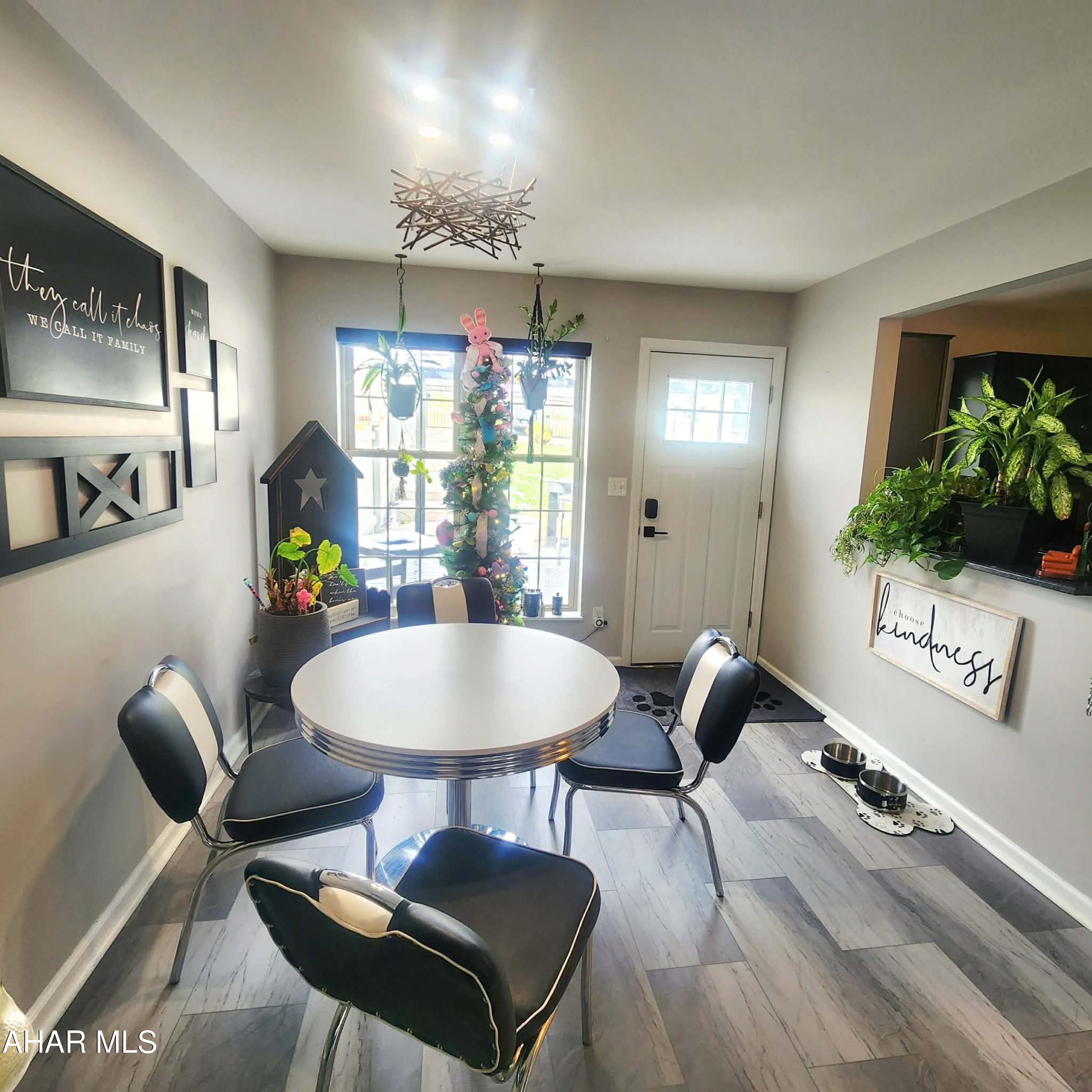 Holiday Hills - Residential