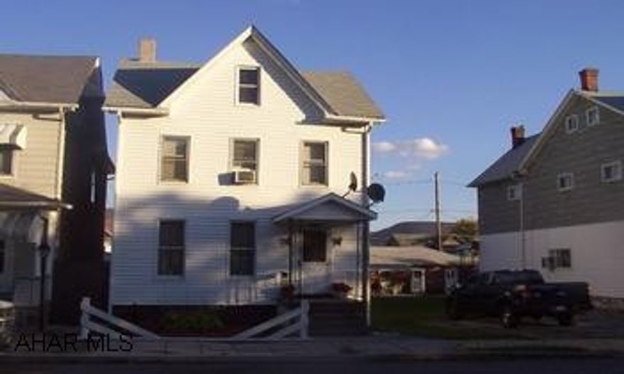 Charming home, first floor family room-gas fireplace, move-in condition.