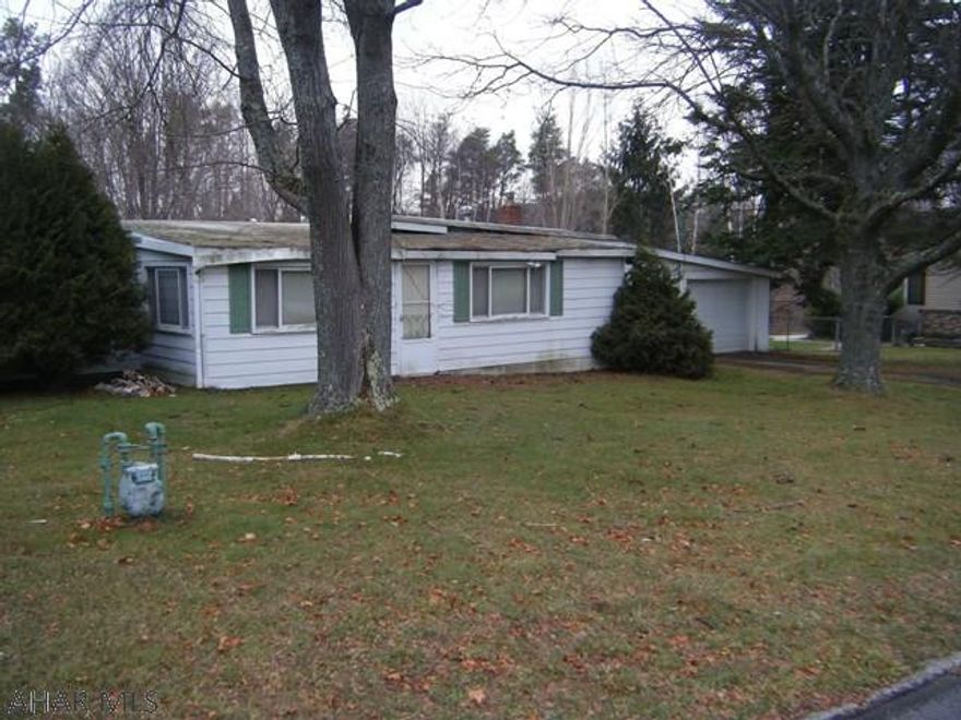 Roof leaks a lot. Water damage done to the interior. This is a project home. Not just a fixer upper. Original mobile home has been added to.