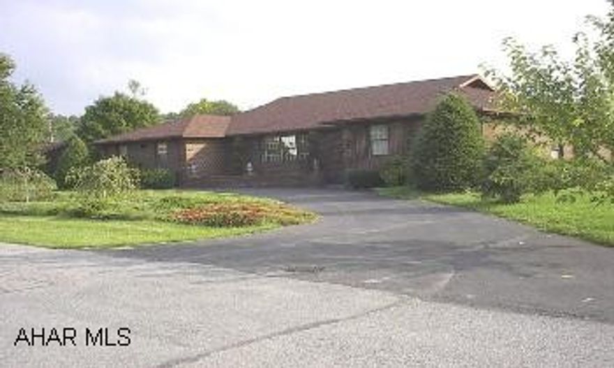 SOLID BRICK RANCH. ELEGANT& RICH DECOR. LARGE LEVEL YARD. BELLWOOD SCHOOLS. PERFECT RETIREMENT HOME! NO STEPS!! GREAT HOT TUB ROOM. MASTER HAS SEPARATE VANITY & DRESSING ROOM. CHERRRY KITCHEN, TILE FLOORS, SKY LIGHTS, SO MUCH MORE. 3RD BEDROOM HOT TUB ROOM OR BONUS ROOM. DARLA 934-4663.