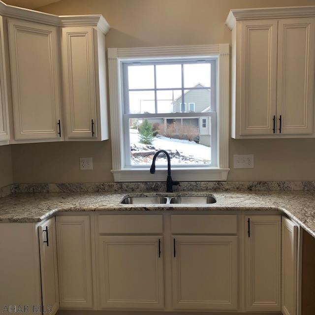 Church Hill Manor - Residential