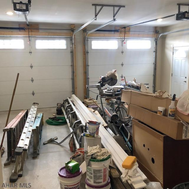 Church Hill Manor - Residential