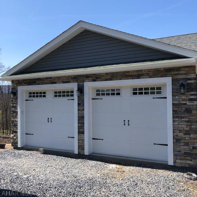 Church Hill Manor - Residential