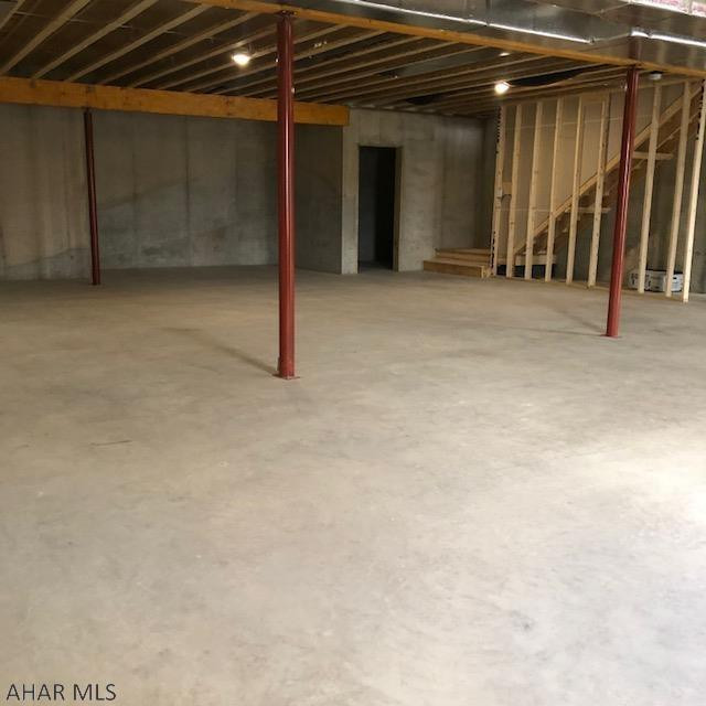 Church Hill Manor - Residential