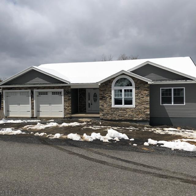 Church Hill Manor - Residential