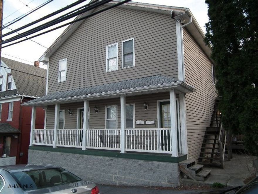 2 Units approval for College rentals - 3 non related and 2 related, each unit has large kitchen, living room, 2 full baths, 5 bedrooms some with single beds included, unit has washer and dryer, bedrooms with closets, desk areas. Living room in both units presently has a couch, sofa couch and chair. Recieving $450.00 per student.