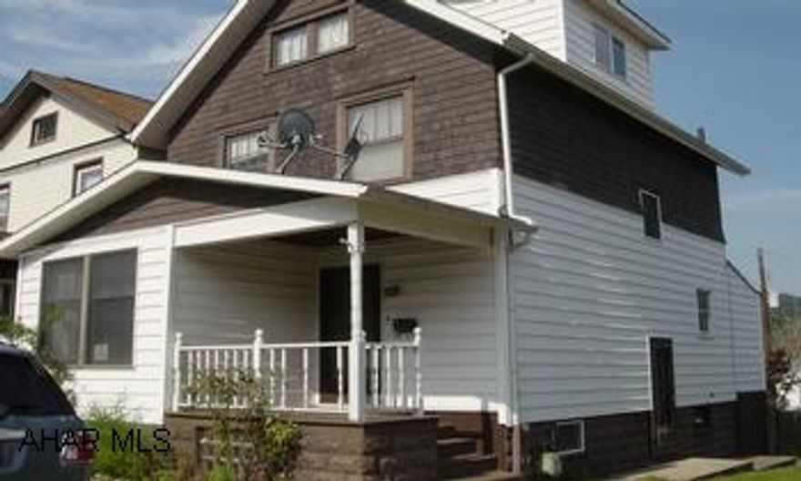 Great Starter!  Property sold "as is" Please allow 2-3 business days for seller response.  Heated attic for 3rd BR.  Oak Kitchen. Great Starter!  Property sold "as is" Please allow 2-3 business days for seller response.  Heated attic for 3rd BR.  Oak Kitchen.