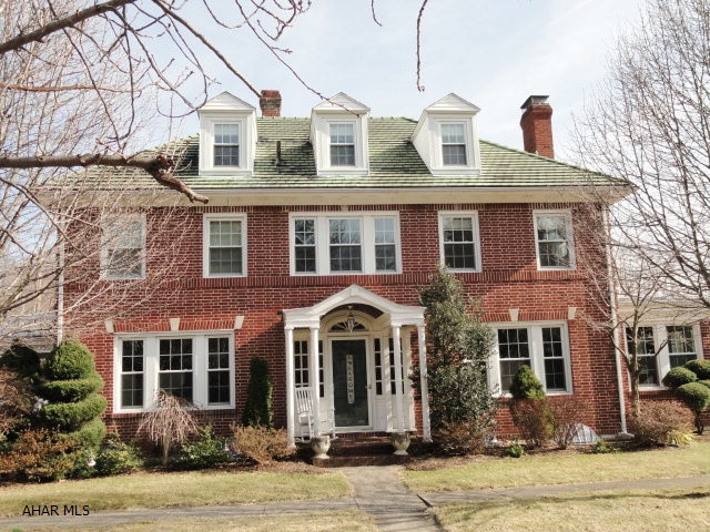 Mansion Park - Residential