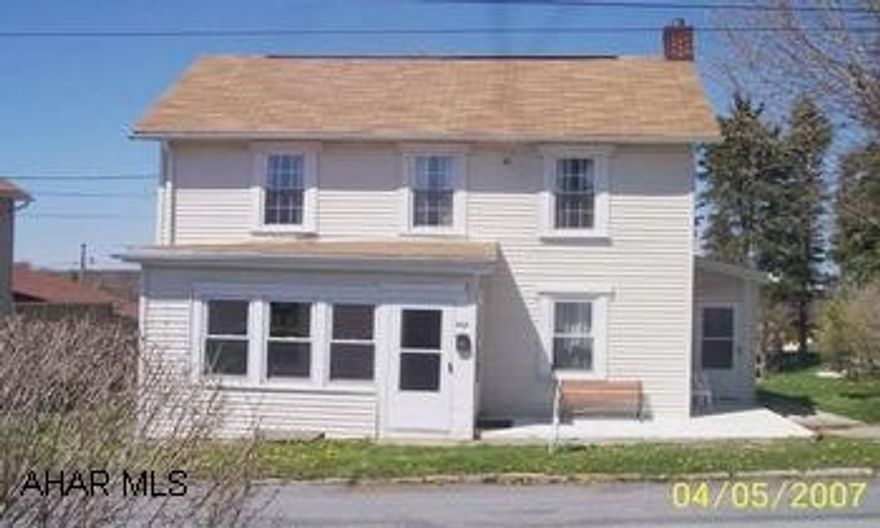 Fantastic starter home in Gallitizin borough. Features 4 bedrooms, 1 bath, LR, FR, DR, and newer kitchen. All situated on a large level lot. Fantastic starter home in Gallitizin borough. Features 4 bedrooms, 1 bath, living room, family room, dining room, and newer kitchen. All situated on a large level lot.