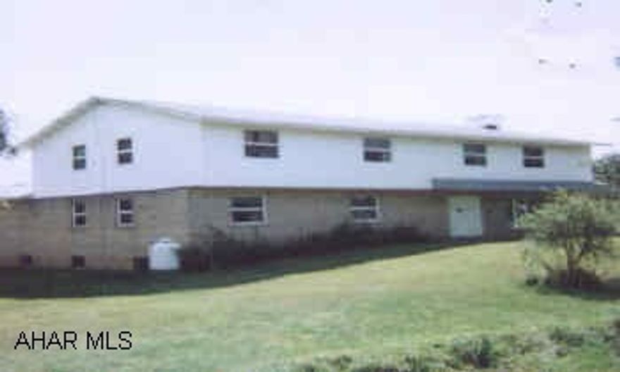 HOUSE AND 9 PLUS ACRES 80,000  OR HOUSE AND 4 ACRES AT $65,000. WORK SHOP 24 X 44SEE DESCRIPTION FOR PRICING OPTIONS