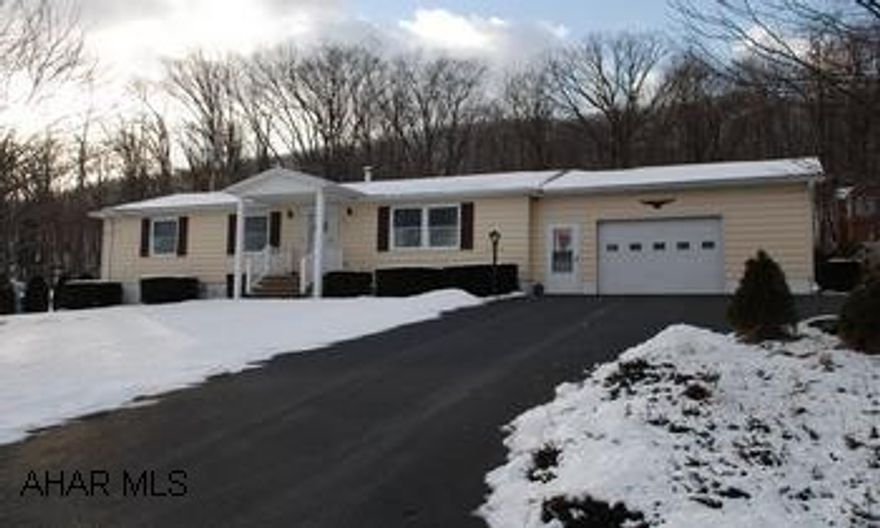 well kept ranch on approx 3/4 acres Well kept home on approx 3/4 acres close to town. One car oversized garage, shed and low e windows additonal 1/2 bath in basement