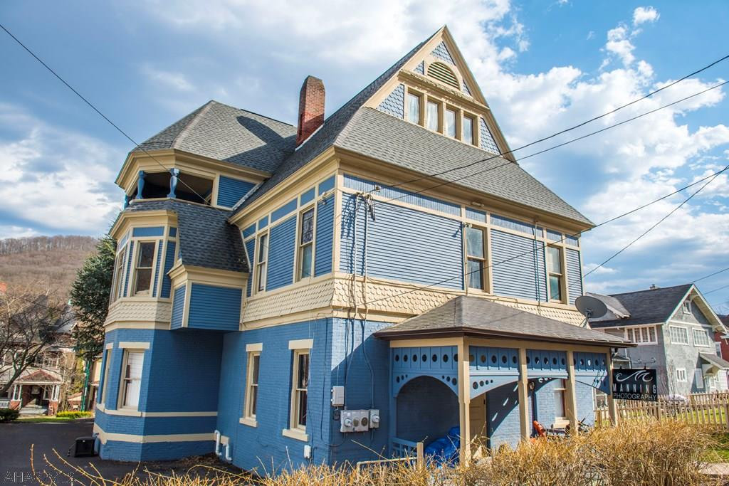 Unknown - Commercial Sale