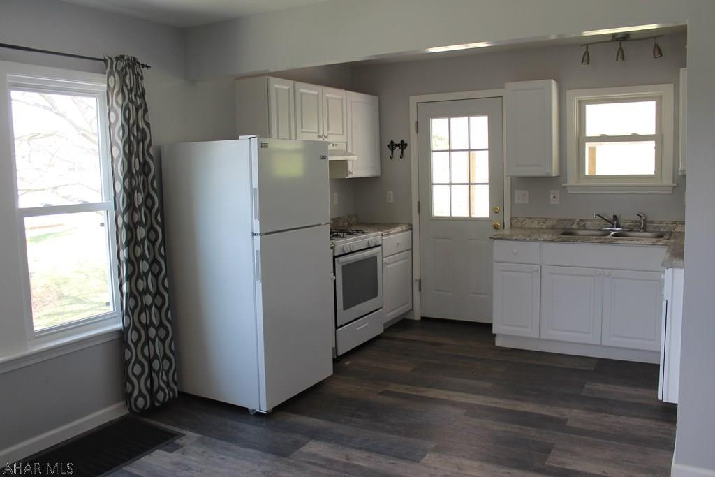 Lakemont - Residential