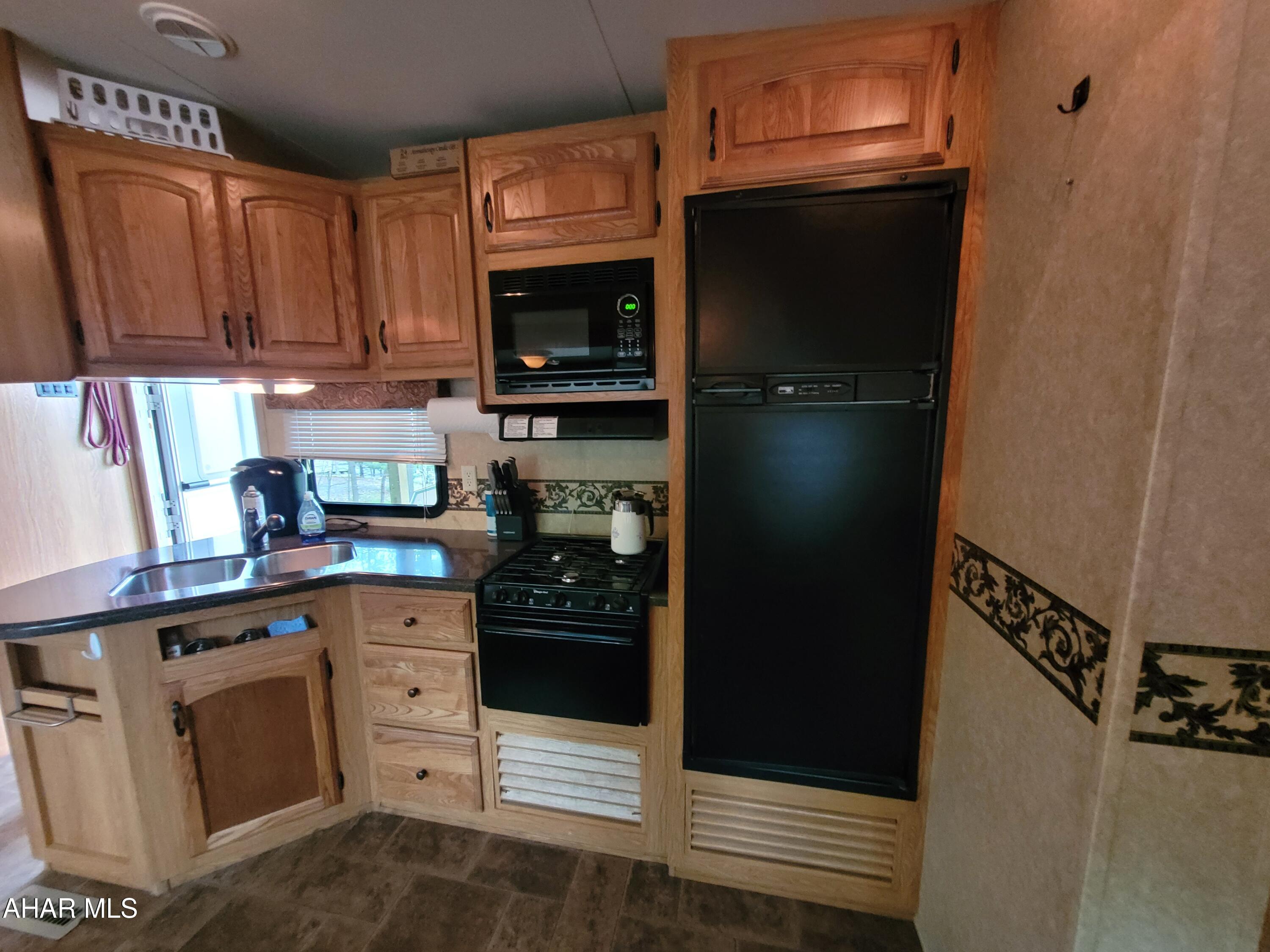 Glendale Yearound - Residential