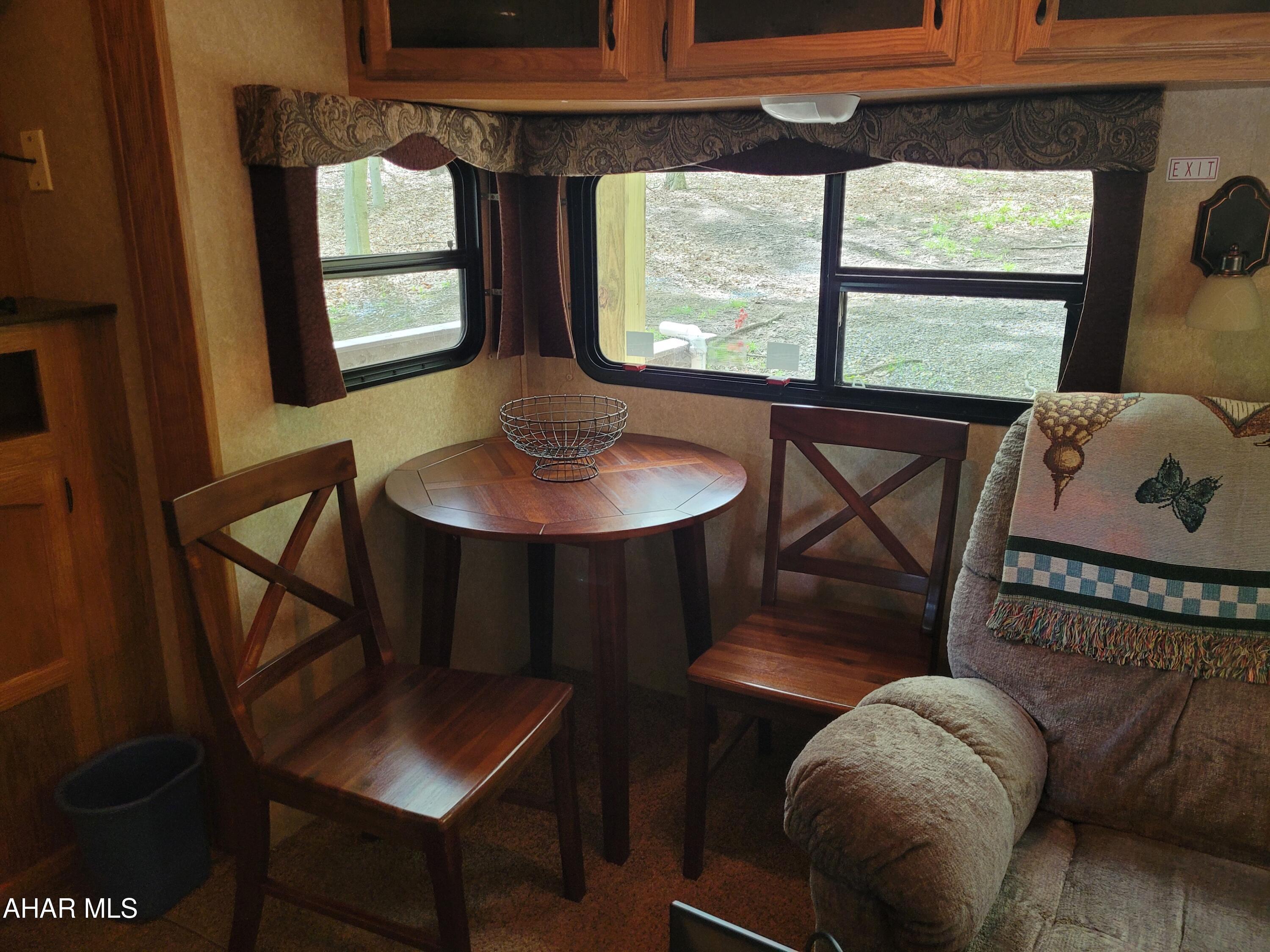 Glendale Yearound - Residential