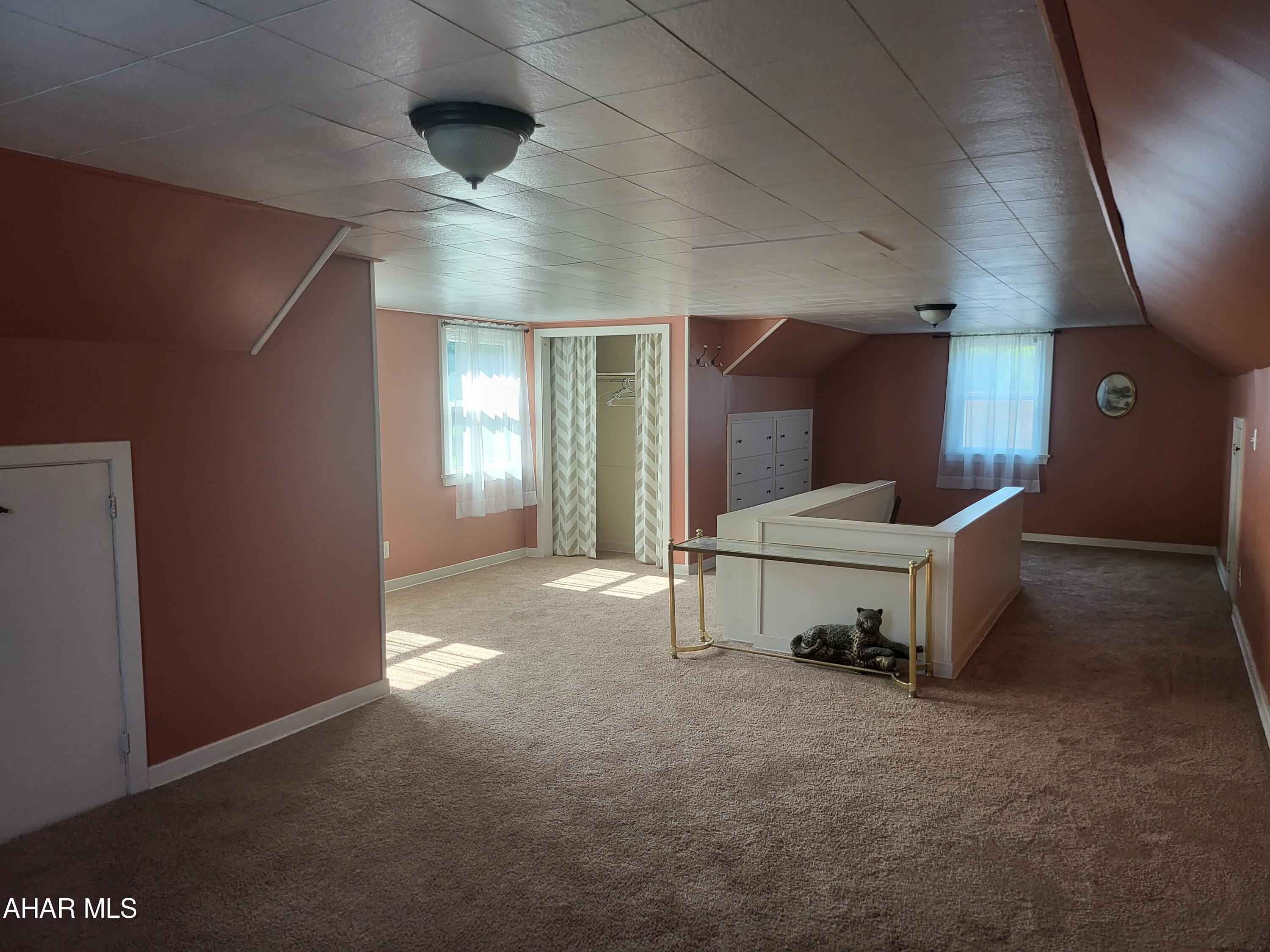 Juniata Gap - Residential