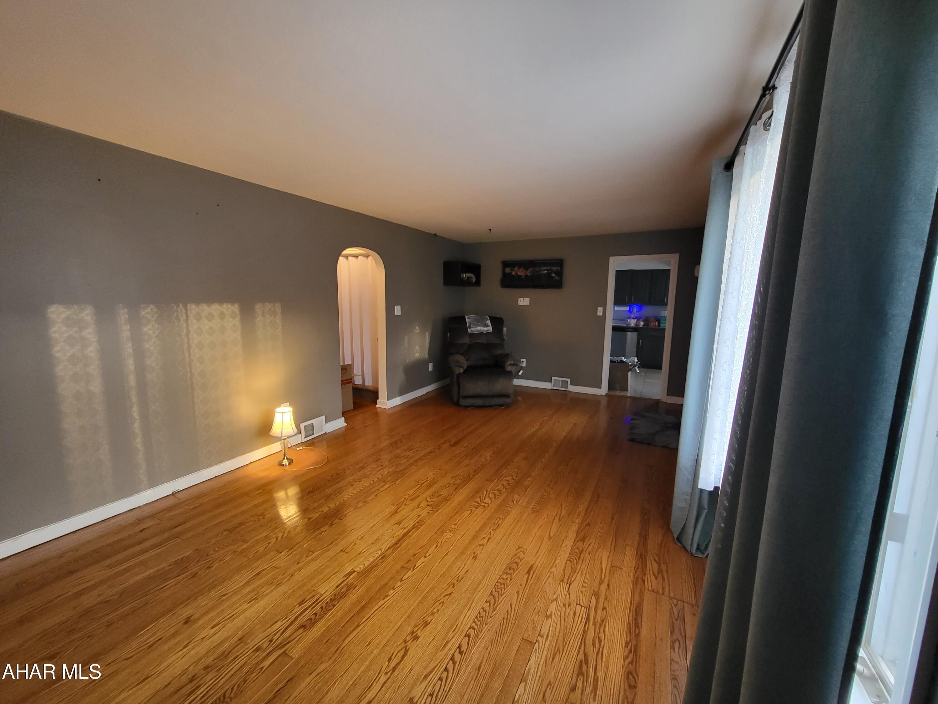 Juniata Gap - Residential