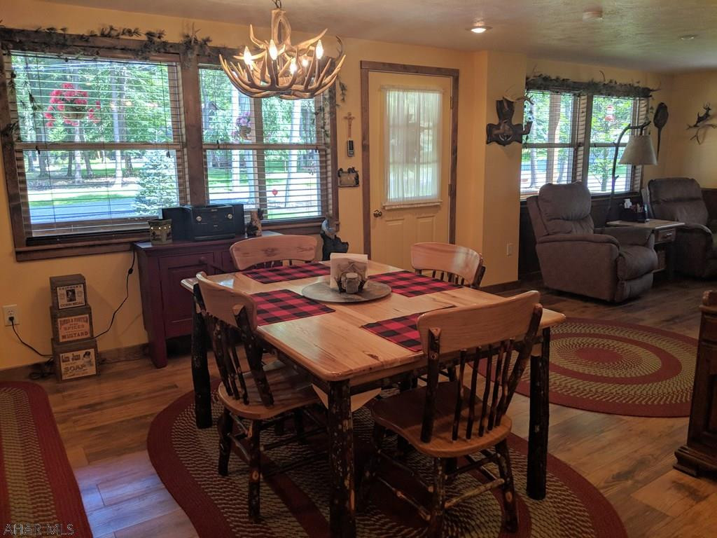 Glendale Yearound - Residential