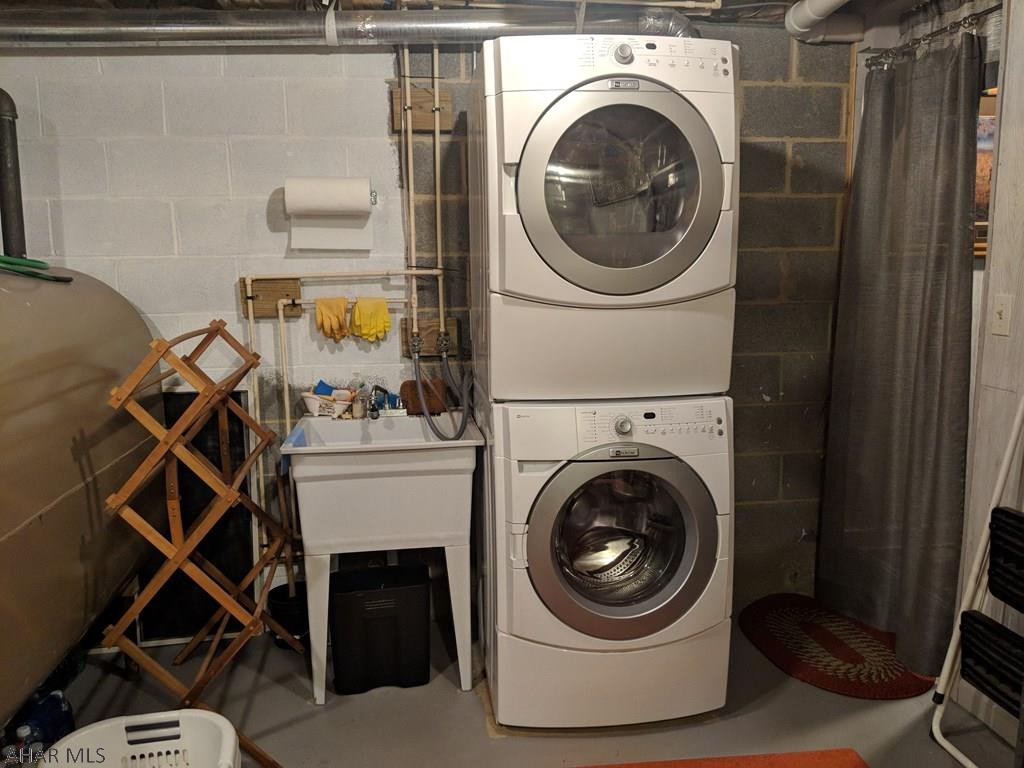 Glendale Yearound - Residential