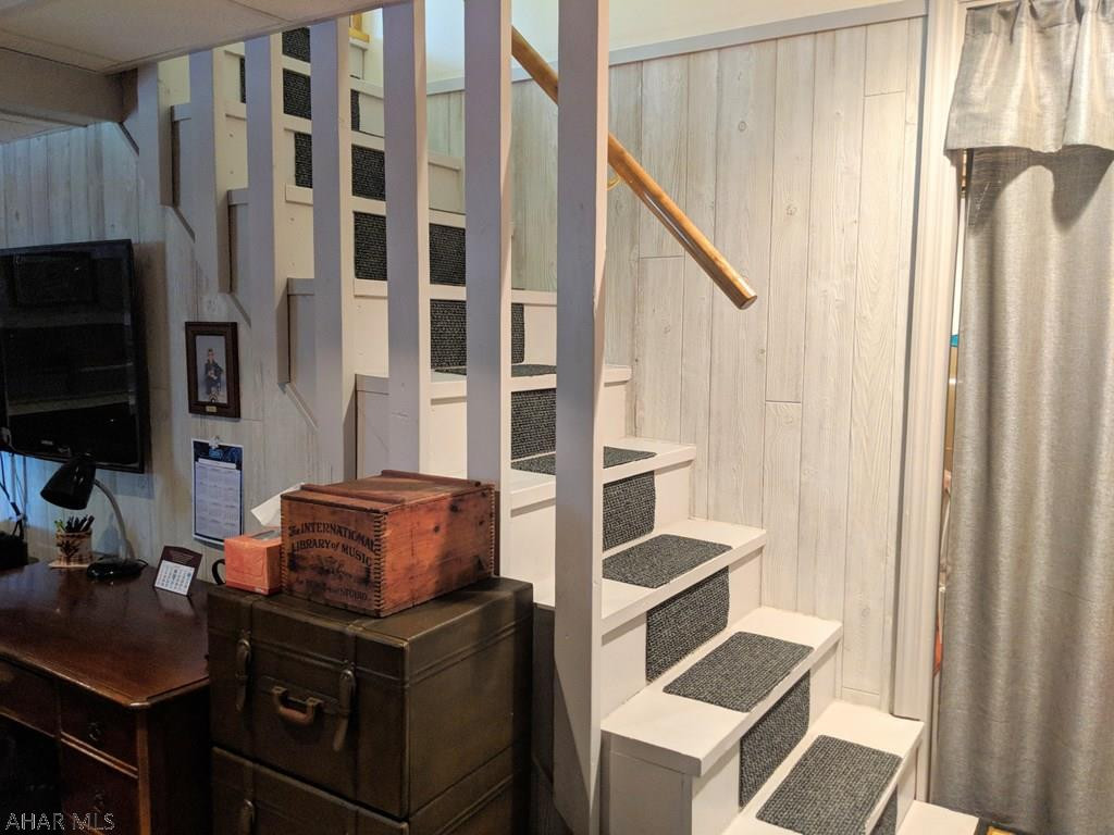 Glendale Yearound - Residential