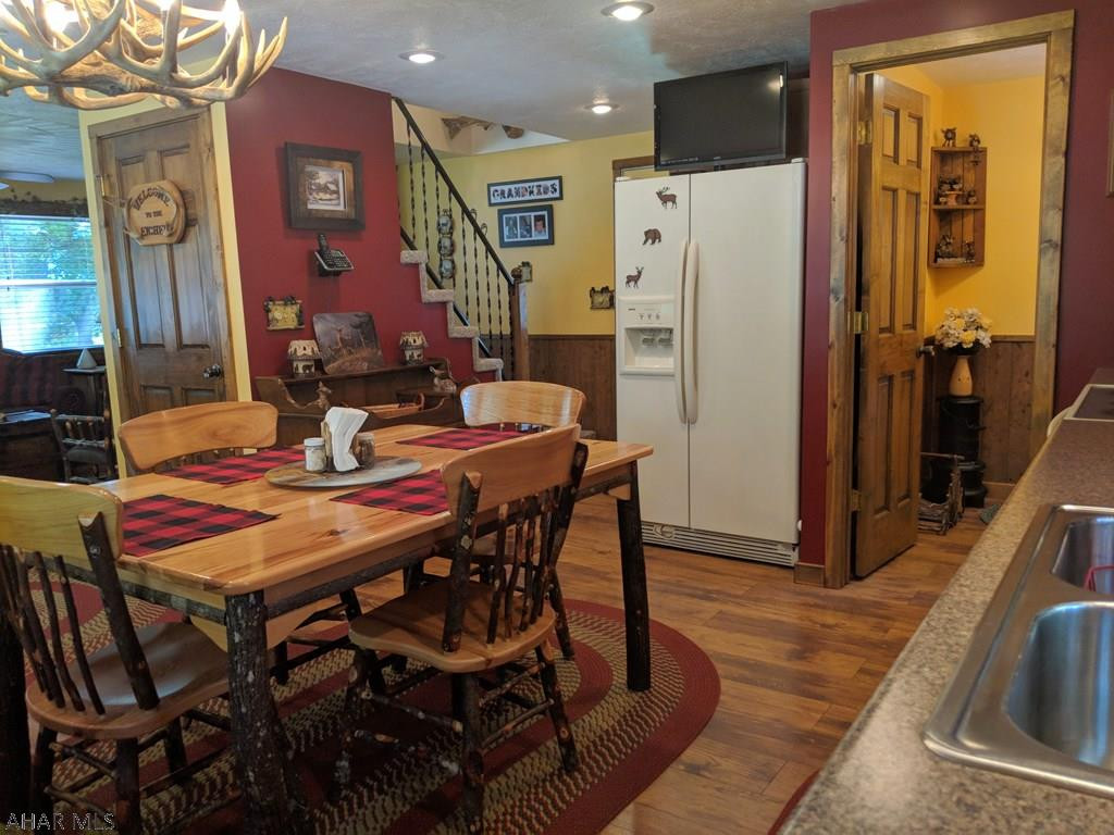 Glendale Yearound - Residential