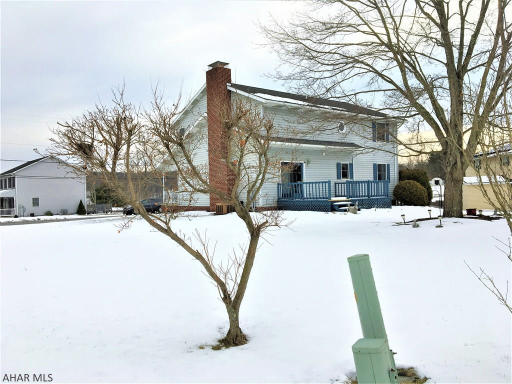 Lakewood Manor - Residential