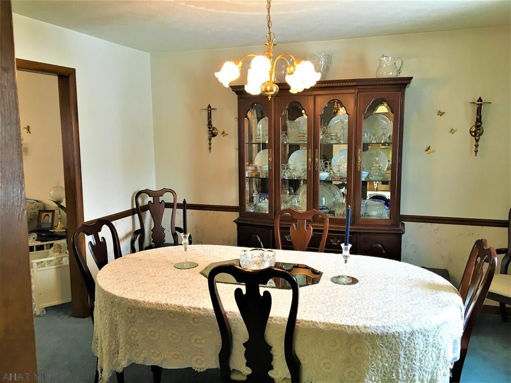 Lakewood Manor - Residential