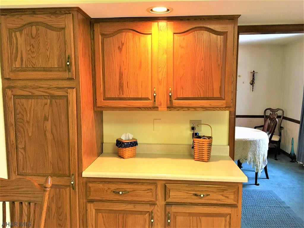 Lakewood Manor - Residential