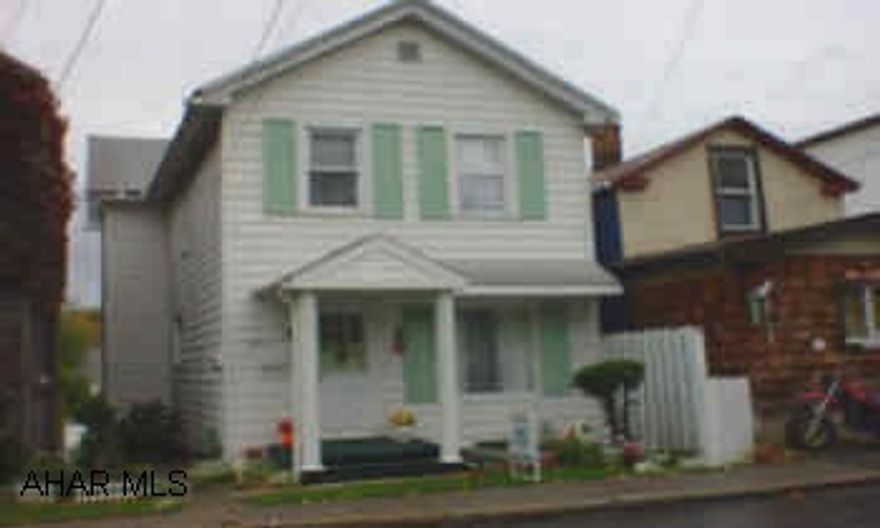 EXCEPTIONALLY NICELY MAINTAINED 3 BEDROOM WITH FIRST FLOOR BATH AND LAUNDRY.  NEW FURNACE, NEWER WINDOWS, ALUMINUM SIDED, FASCIA & SOFFITT.  A REAL GEM, MUST SEE!! EXCEPTIONALLY NICELY MAINTAINED 3 BEDROOM WITH FIRST FLOOR BATH AND LAUNDRY.  NEW FURNACE, NEWER WINDOWS, ALUMINUM SIDED, FASCIA & SOFFITT.  A REAL GEM, MUST SEE!!