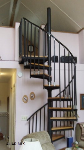 Glendale Yearound - Residential