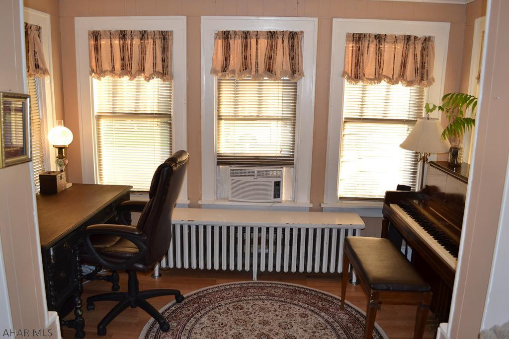 Unknown - Residential