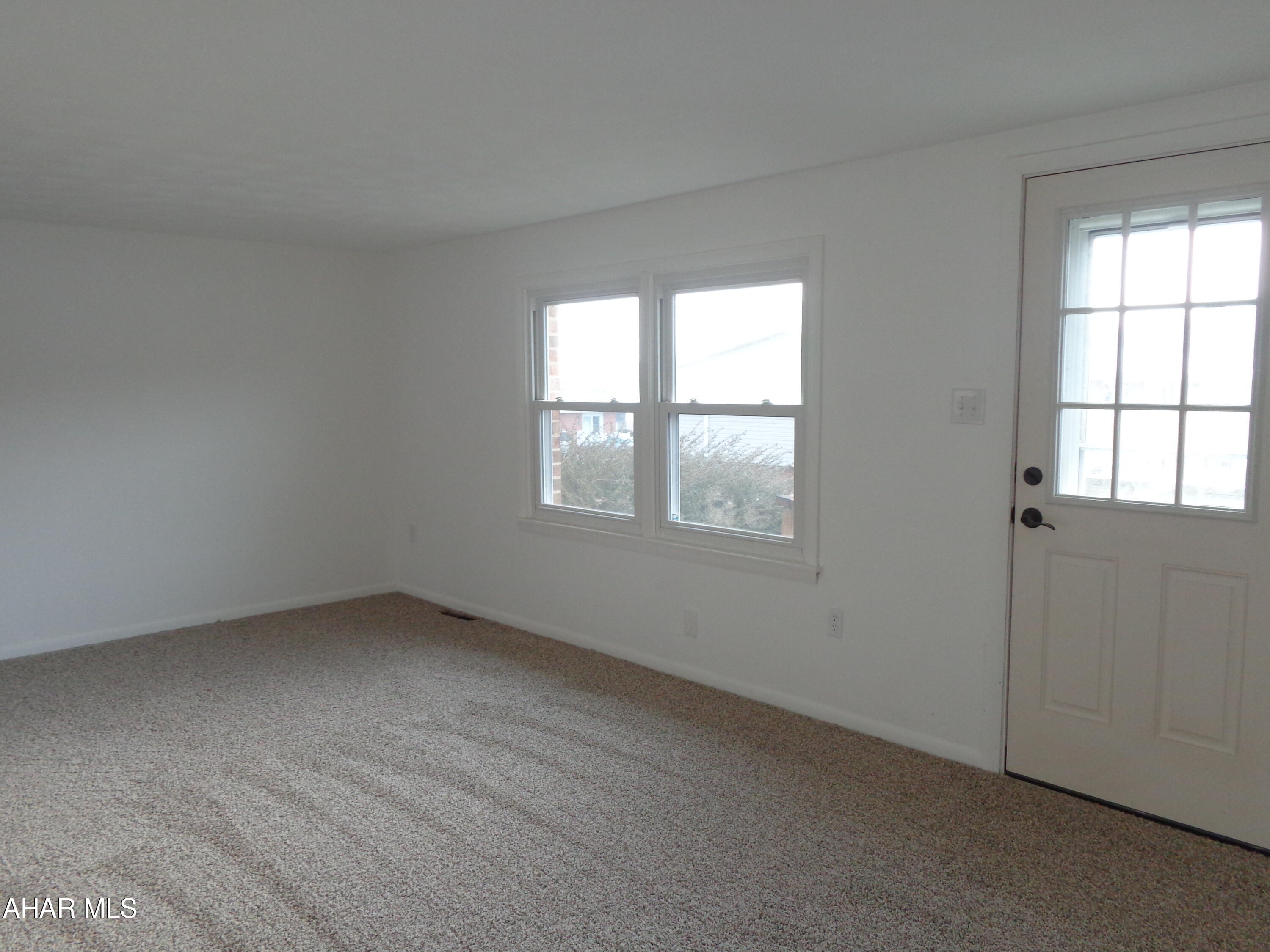 Maple Hollow - Residential