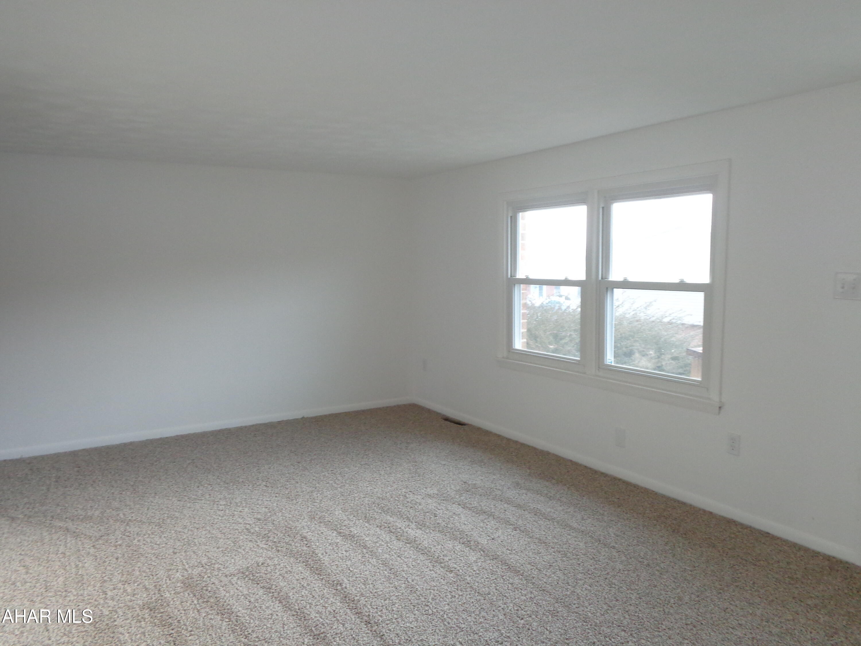 Maple Hollow - Residential