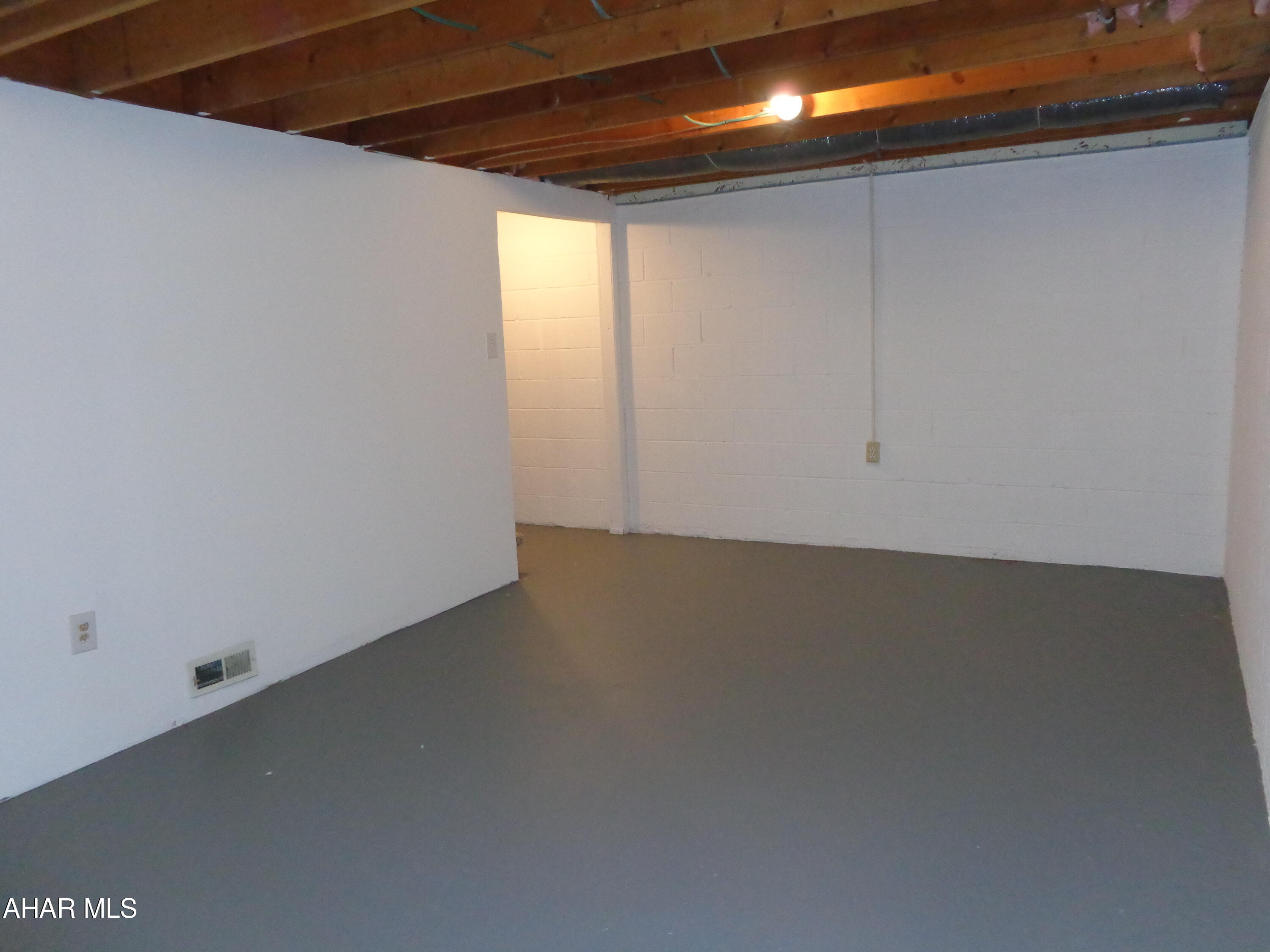 Maple Hollow - Residential