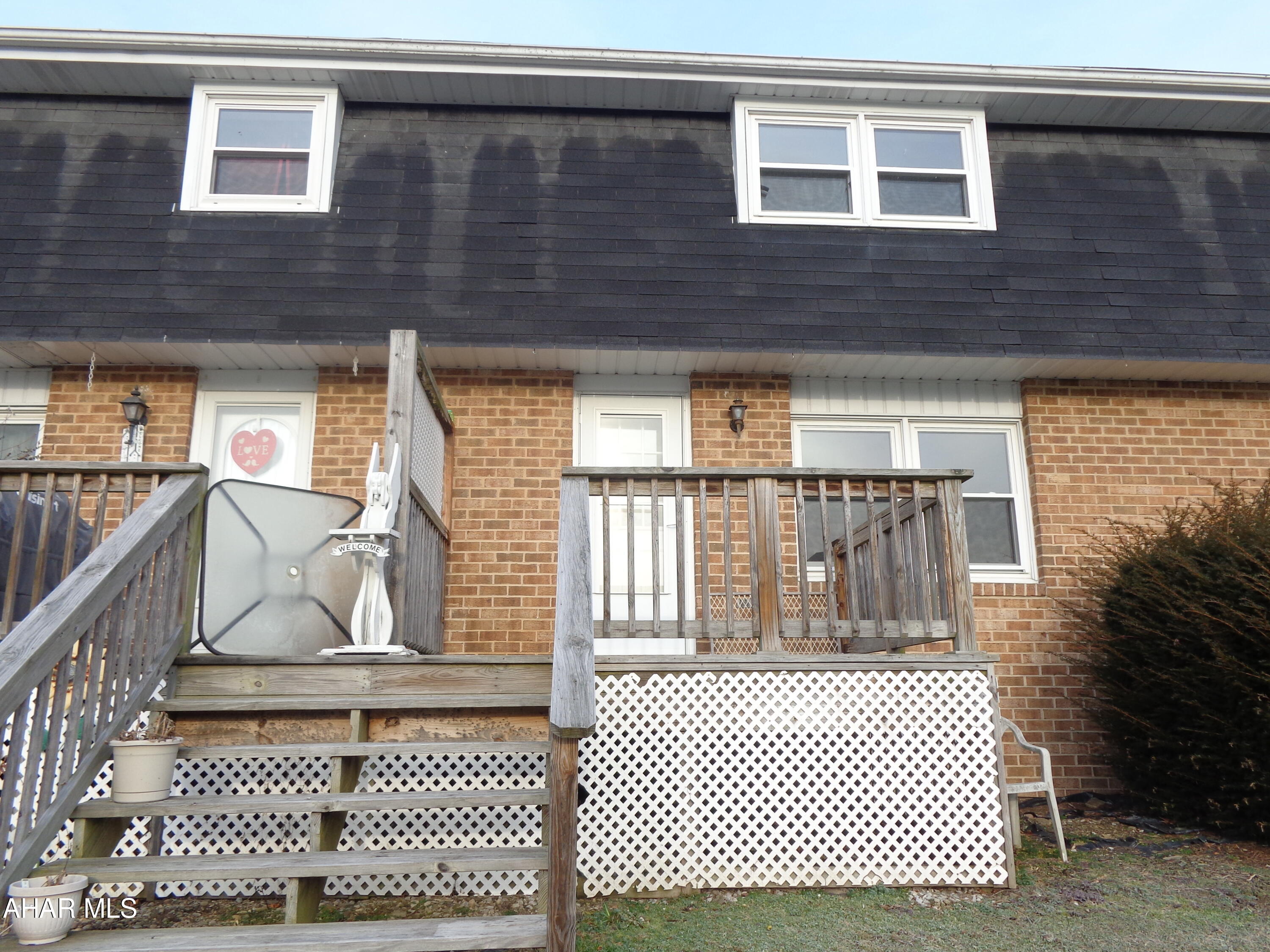 Maple Hollow - Residential