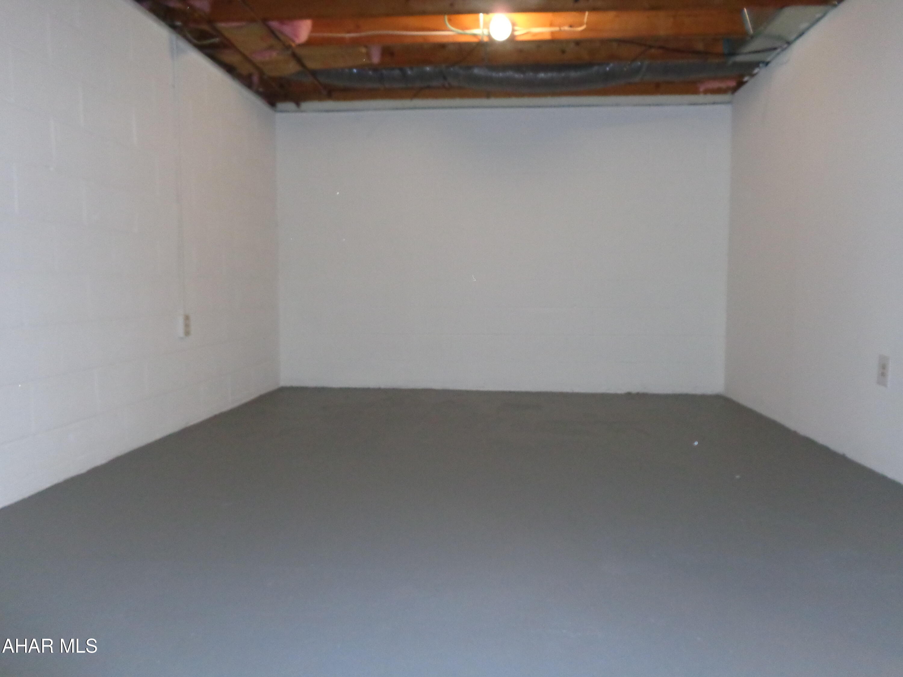 Maple Hollow - Residential